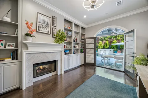 $3,195,000 | 5201 Cedar Creek Drive, Houston, TX 77056
