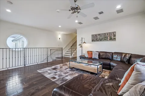 $3,195,000 | 5201 Cedar Creek Drive, Houston, TX 77056