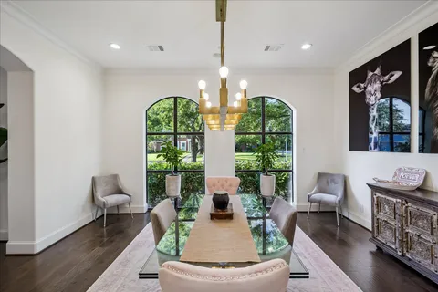 $3,195,000 | 5201 Cedar Creek Drive, Houston, TX 77056