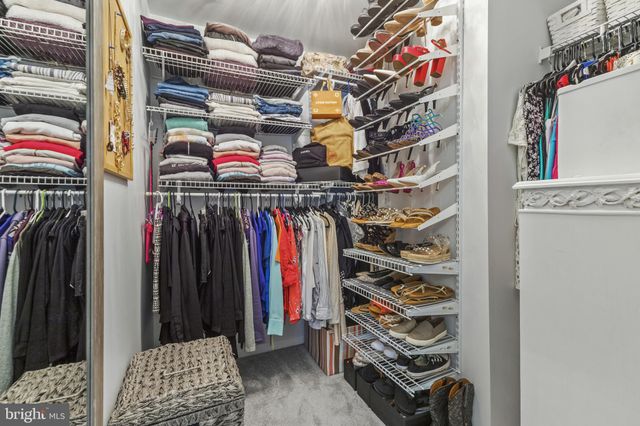 $790,000 | 323 Helmuth Lane, Alexandria, VA 22304