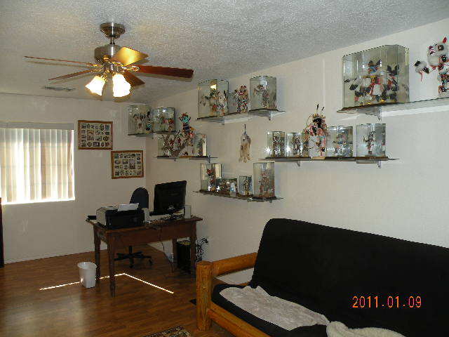 18264 Spoon Road Peeples Valley, AZ 86332 - Photo 11 of 18 FamilyRoom