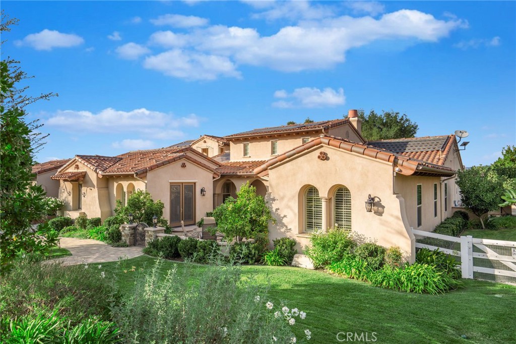 15929 Mandalay Road Canyon Country, CA 91387 - Photo 28 of 55