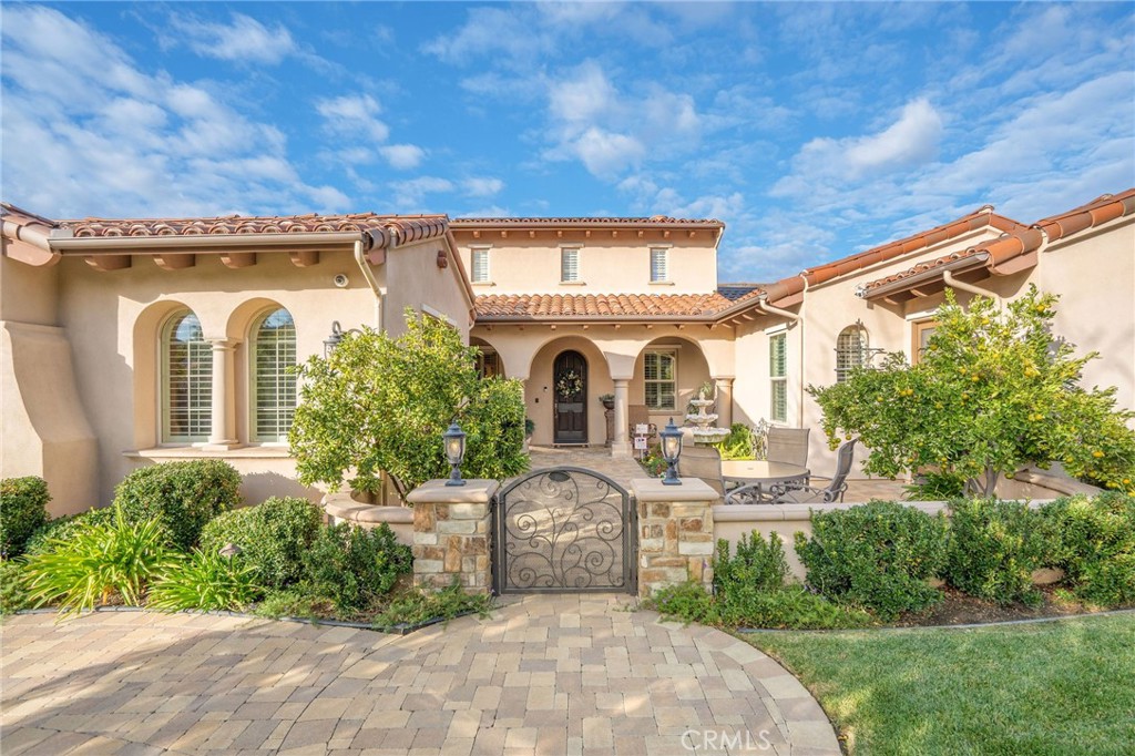 15929 Mandalay Road Canyon Country, CA 91387 - Photo 29 of 55