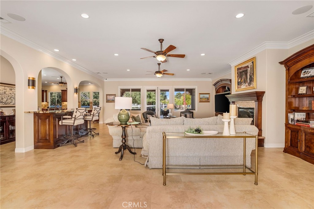 15929 Mandalay Road Canyon Country, CA 91387 - Photo 31 of 55