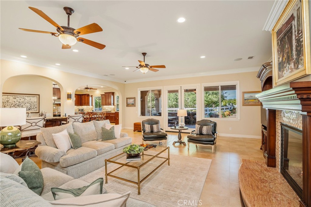 15929 Mandalay Road Canyon Country, CA 91387 - Photo 32 of 55