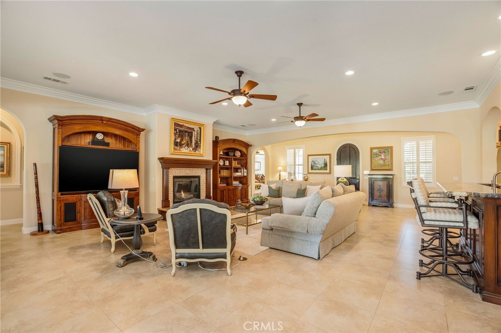 15929 Mandalay Road Canyon Country, CA 91387 - Photo 34 of 55