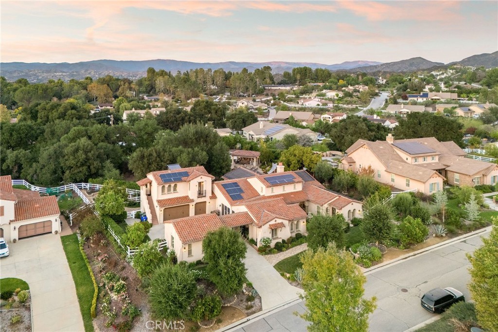 15929 Mandalay Road Canyon Country, CA 91387 - Photo 8 of 55