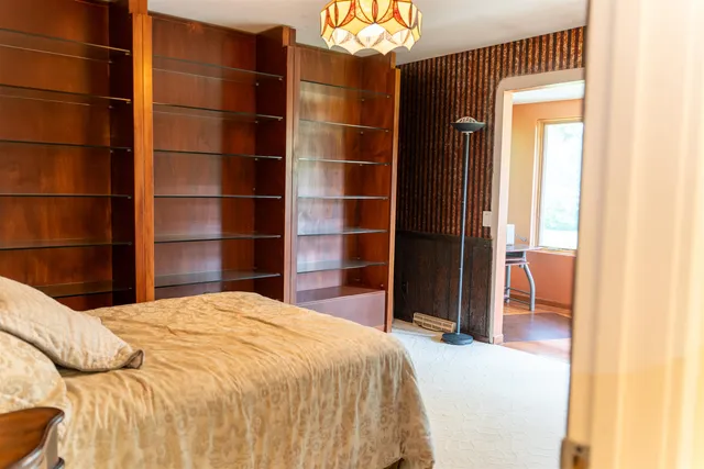 $650,000 | 3117 Todd Drive, Madison, WI 53713