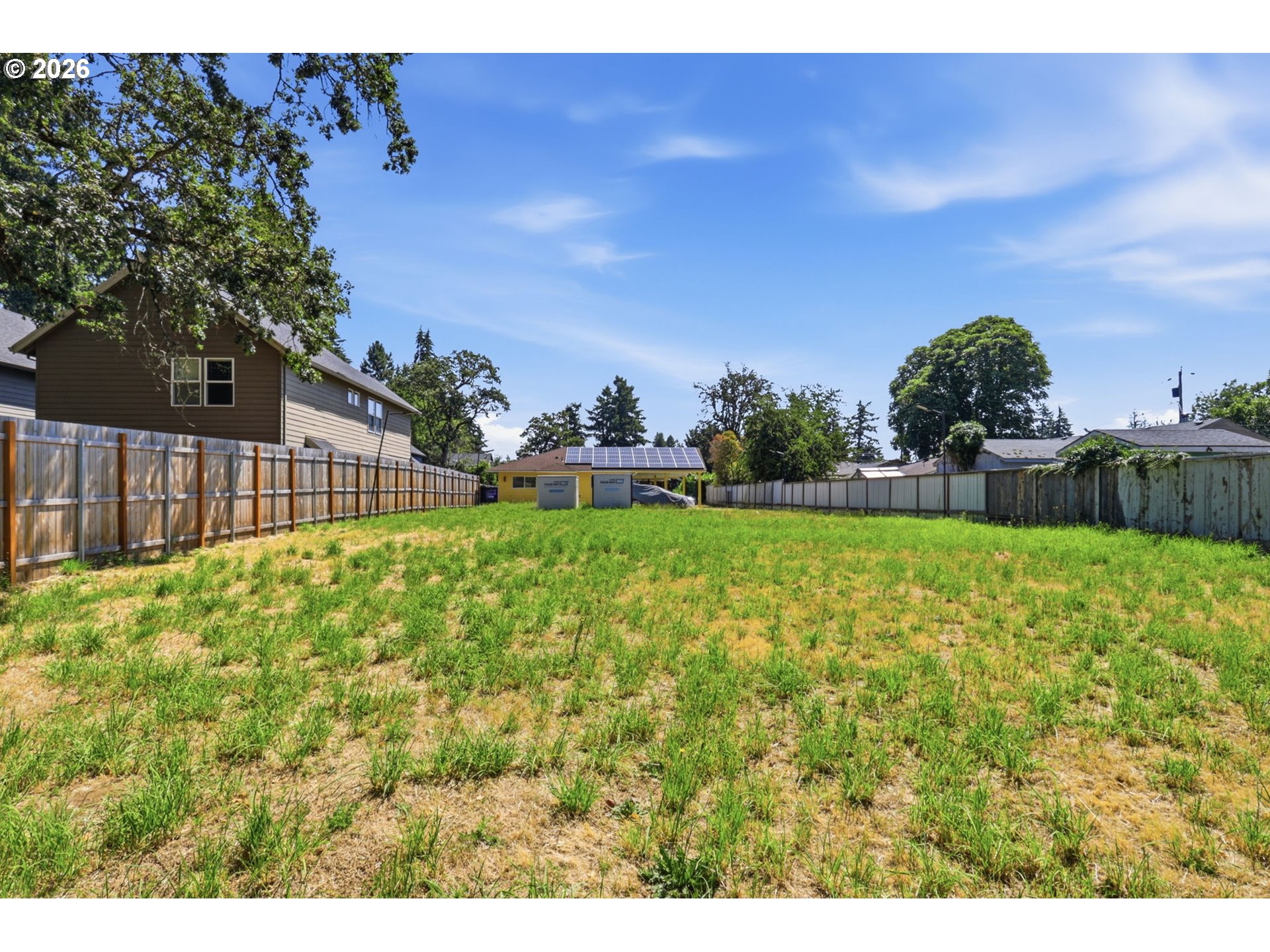 14305 Southeast River Road Milwaukie, OR 97267 - Photo 32 of 36