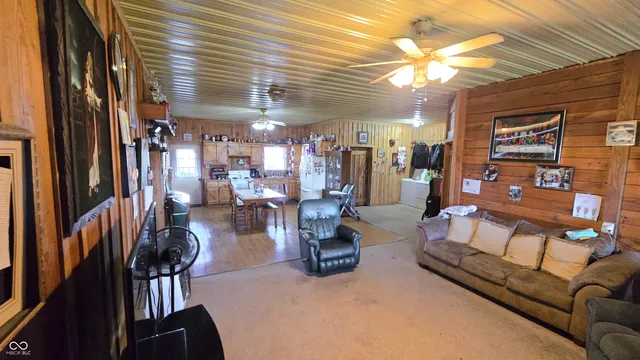 $260,000 | 1360 South County Road 925 West, Medora, IN 47260