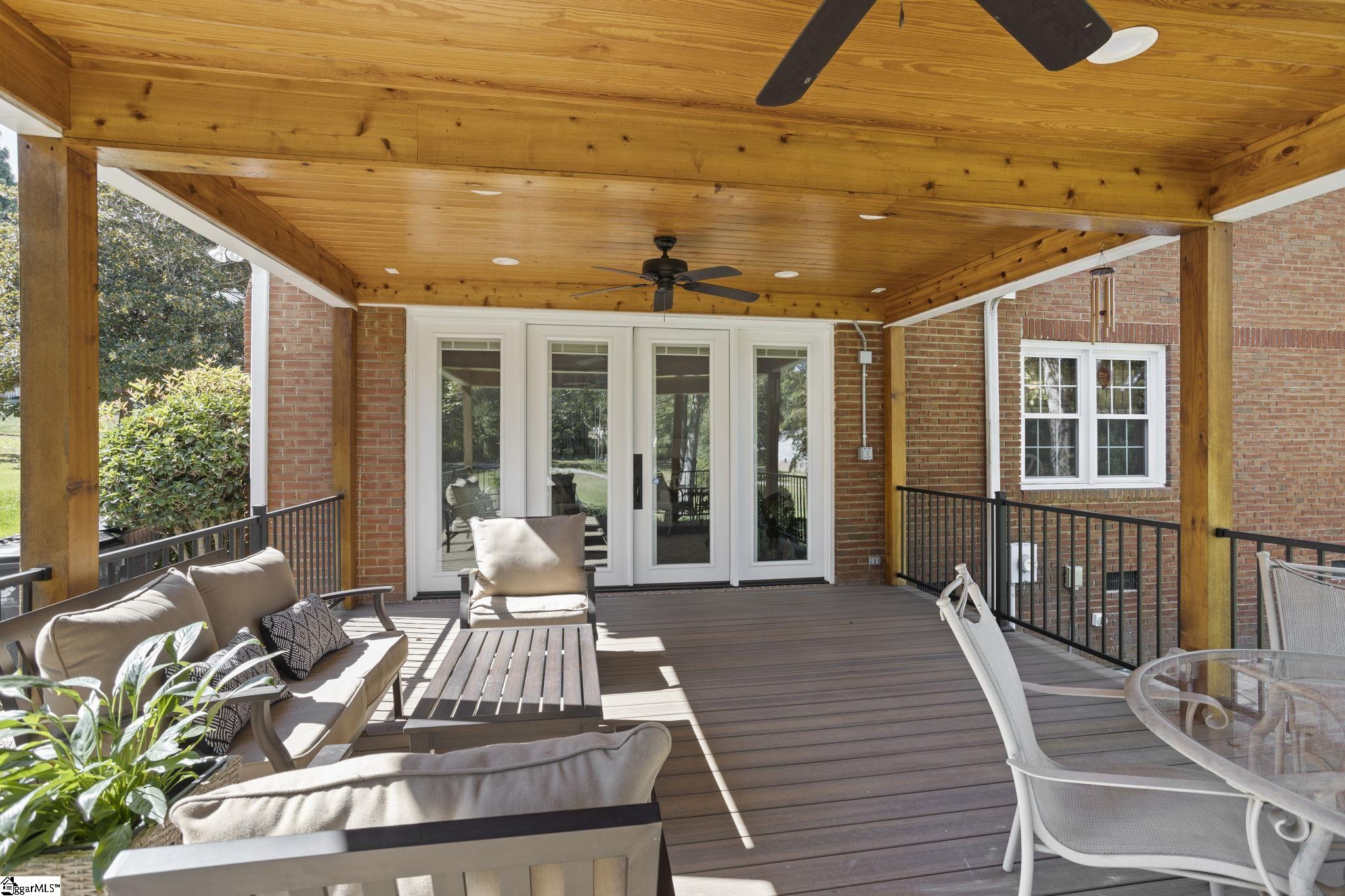 302 Ledgewood Way Greenville, SC 29609 - Photo 29 of 48