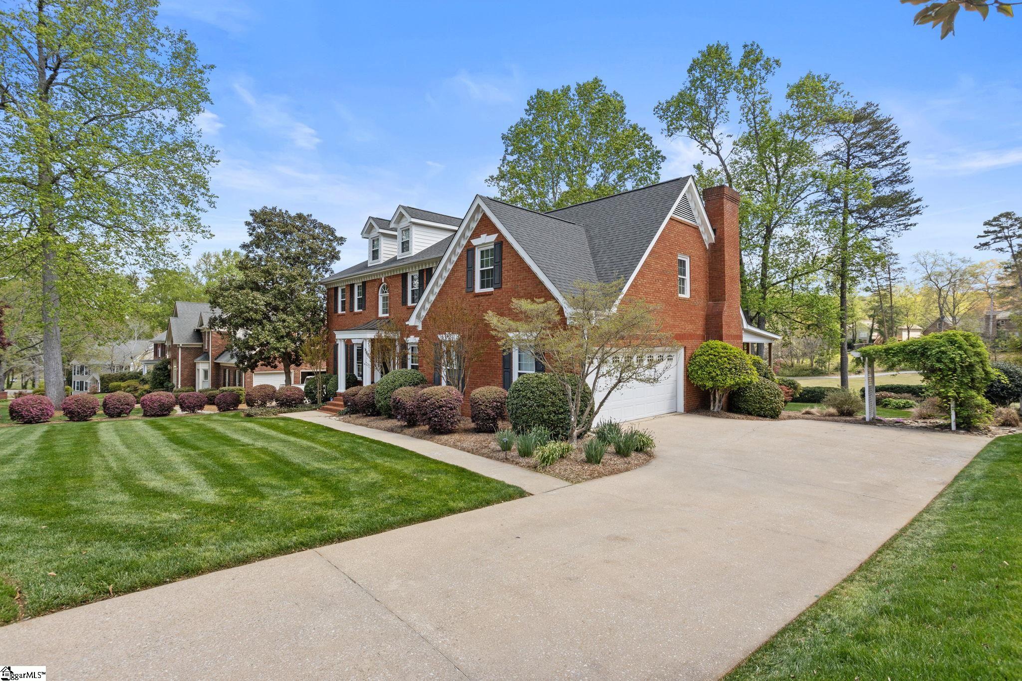 302 Ledgewood Way Greenville, SC 29609 - Photo 36 of 48