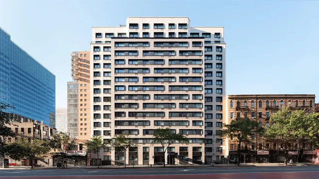 $3,938 | 340 East 34th Street, Unit 17A | Kips Bay