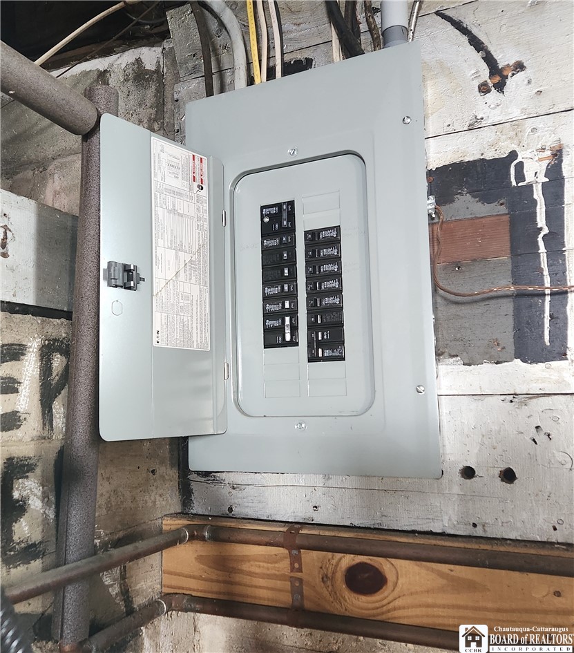 438 Hoyt Street Dunkirk, NY 14048 - Photo 23 of 25