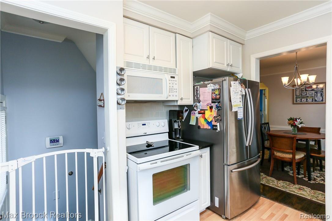 1271 Cambridge Road Berkley, MI 48072 - Photo 26 of 36 cambridge-19.jpg