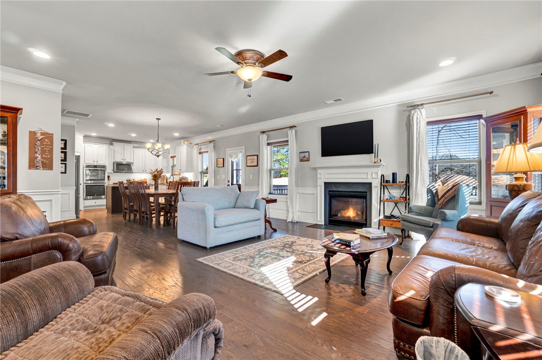 122 Jones Creek Circle Anderson, SC 29621 - Photo 11 of 48