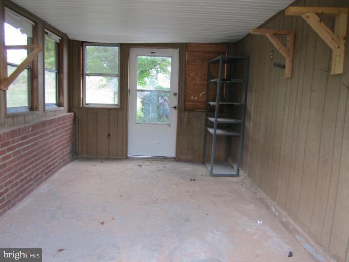 17343 Spielman Road Fairplay, MD 21733 - Photo 4 of 19 Exterior (General)