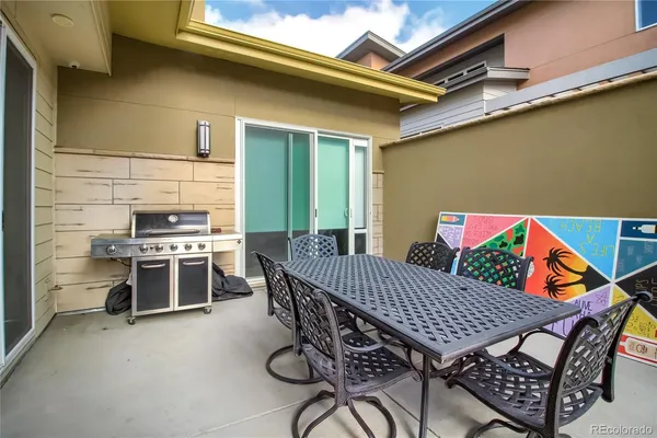$5,950 | 80 Niagara Street, Denver, CO 80230