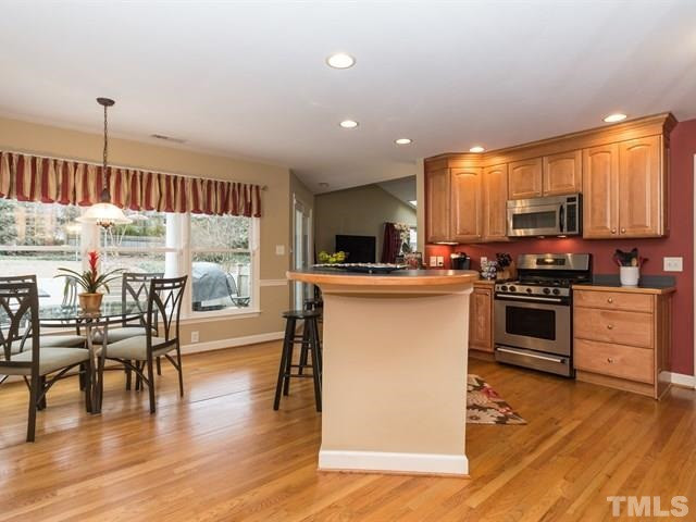 4516 Pitt Street Raleigh, NC 27609 - Photo 9 of 24 Kitchen