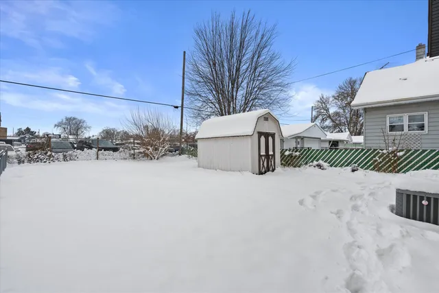 $190,000 | 6910 32nd Avenue, Kenosha, WI 53142