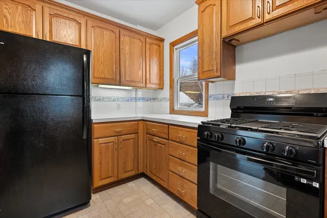 $190,000 | 6910 32nd Avenue, Kenosha, WI 53142