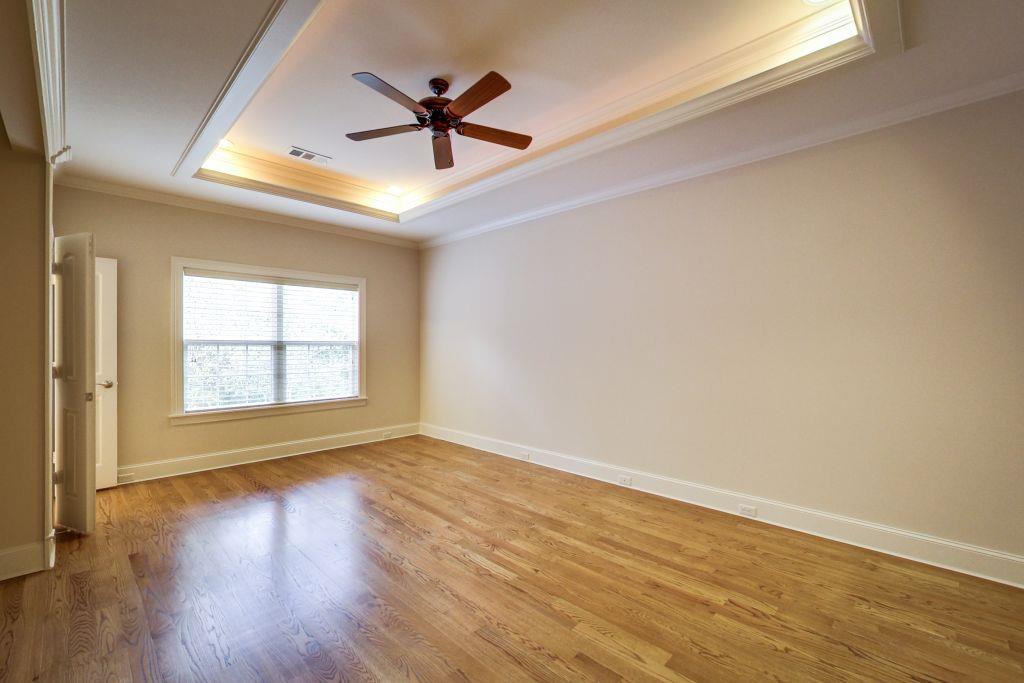 4324 Ione Street Bellaire, TX 77401 - Photo 18 of 32