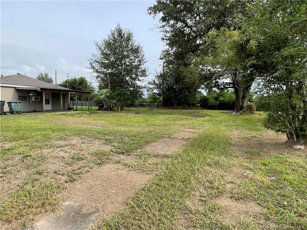 2244 East Prien Lake Road Lake Charles, LA 70601 - Photo 2 of 5