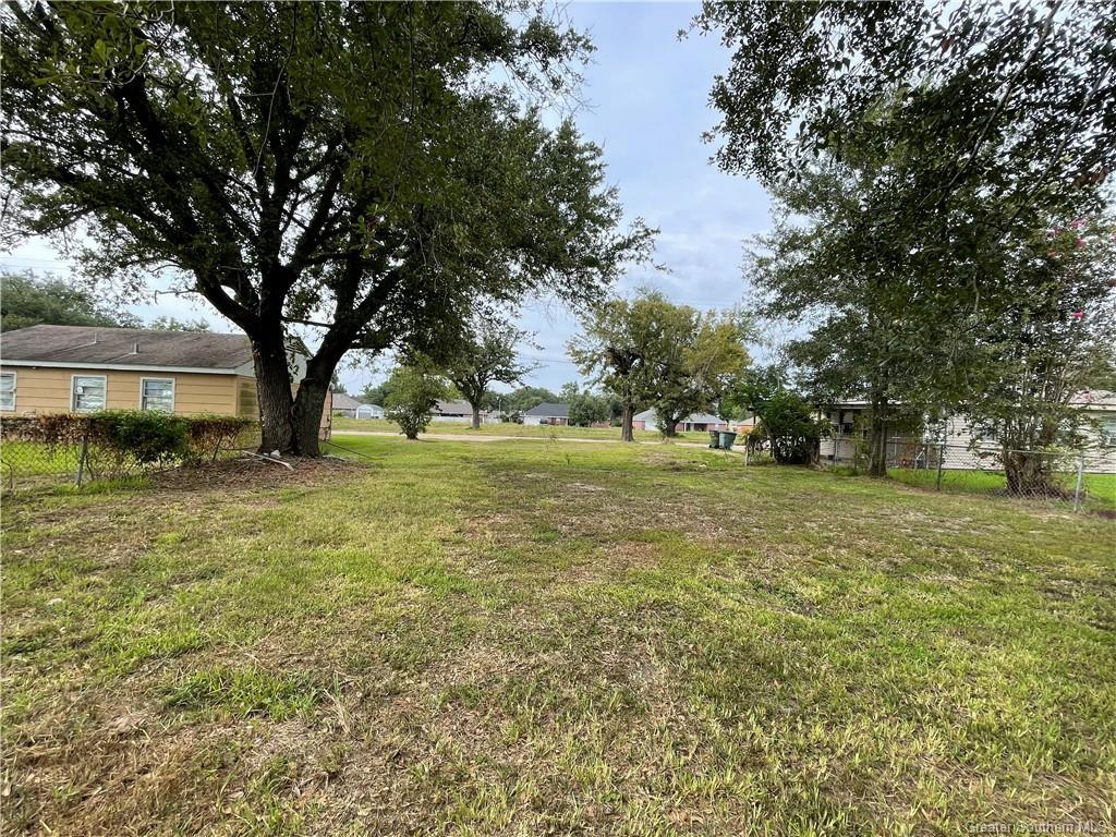 2244 East Prien Lake Road Lake Charles, LA 70601 - Photo 3 of 5