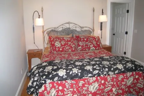 68 Hedges Lane, Amagansett, NY 11930