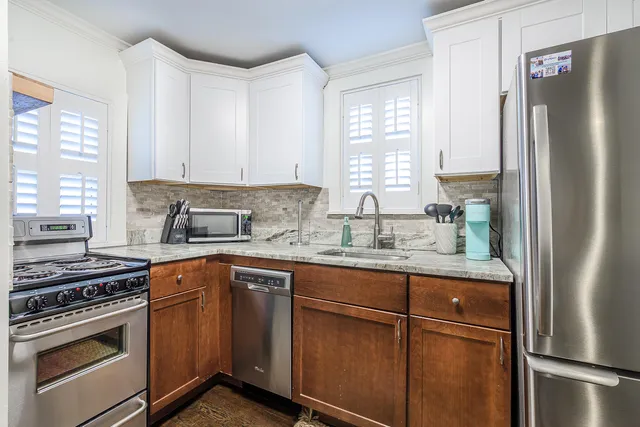 $1,750,000 | 425 King Street, Mount Pleasant, SC 29464