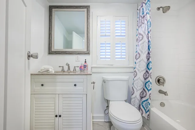 $1,750,000 | 425 King Street, Mount Pleasant, SC 29464