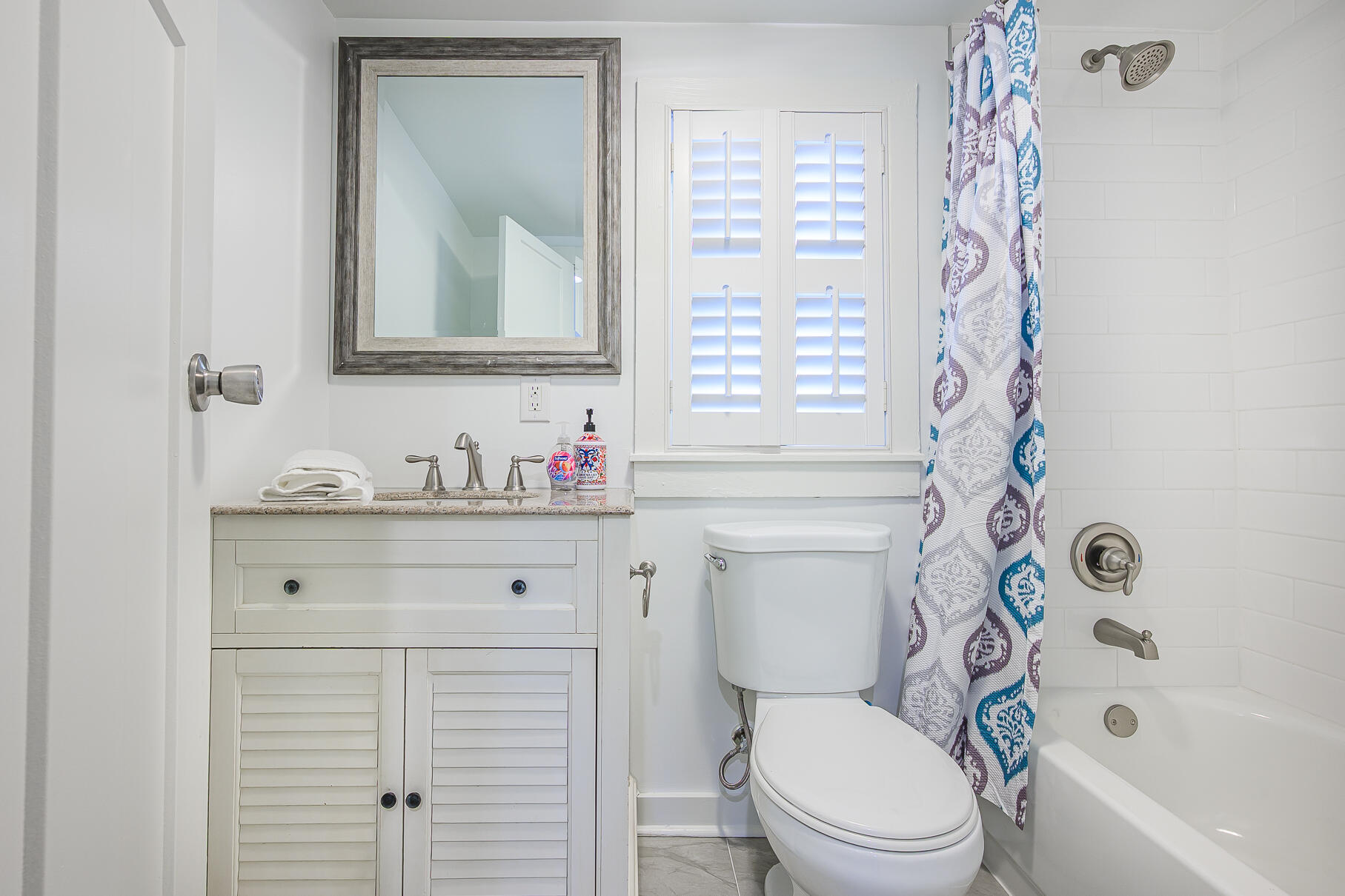 425 King Street Mount Pleasant, SC 29464 - Photo 19 of 63 415King-53