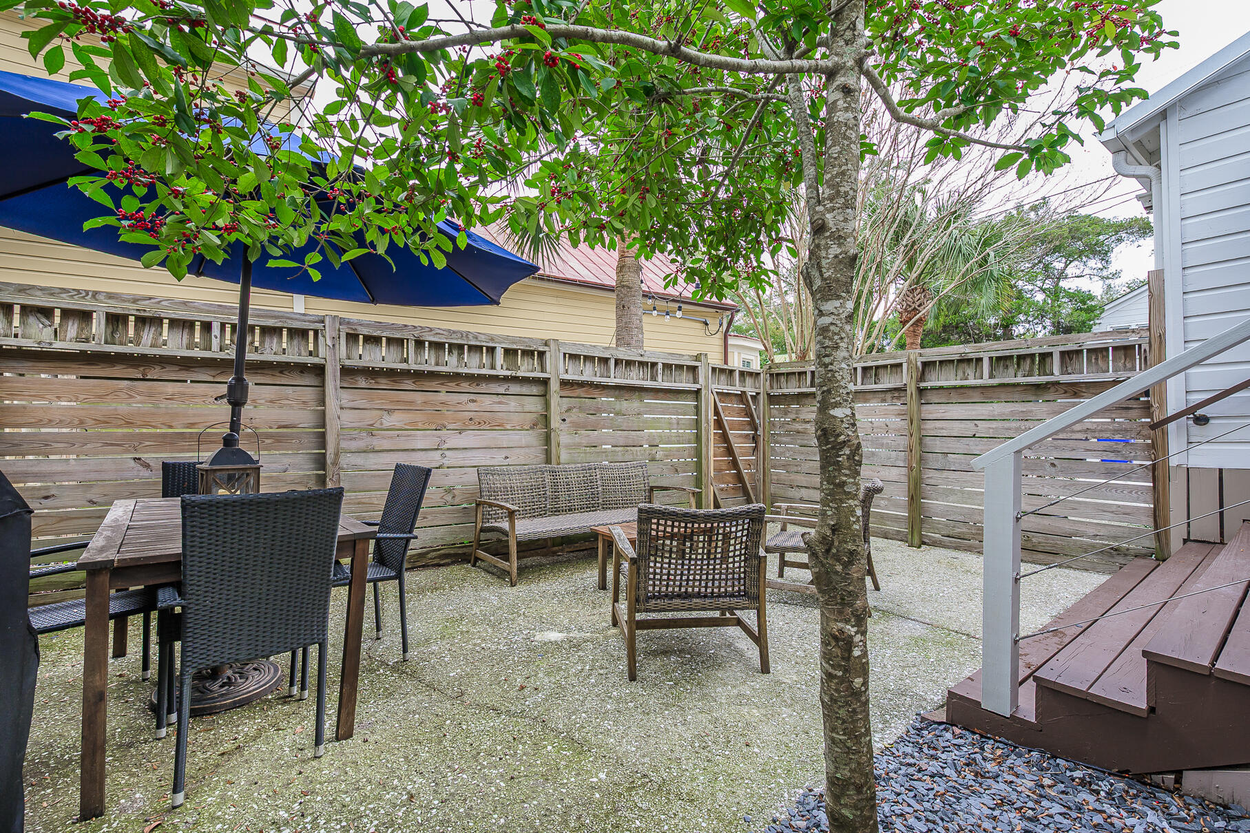 425 King Street Mount Pleasant, SC 29464 - Photo 35 of 63 415King-10