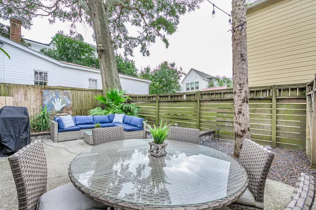 $1,750,000 | 425 King Street, Mount Pleasant, SC 29464