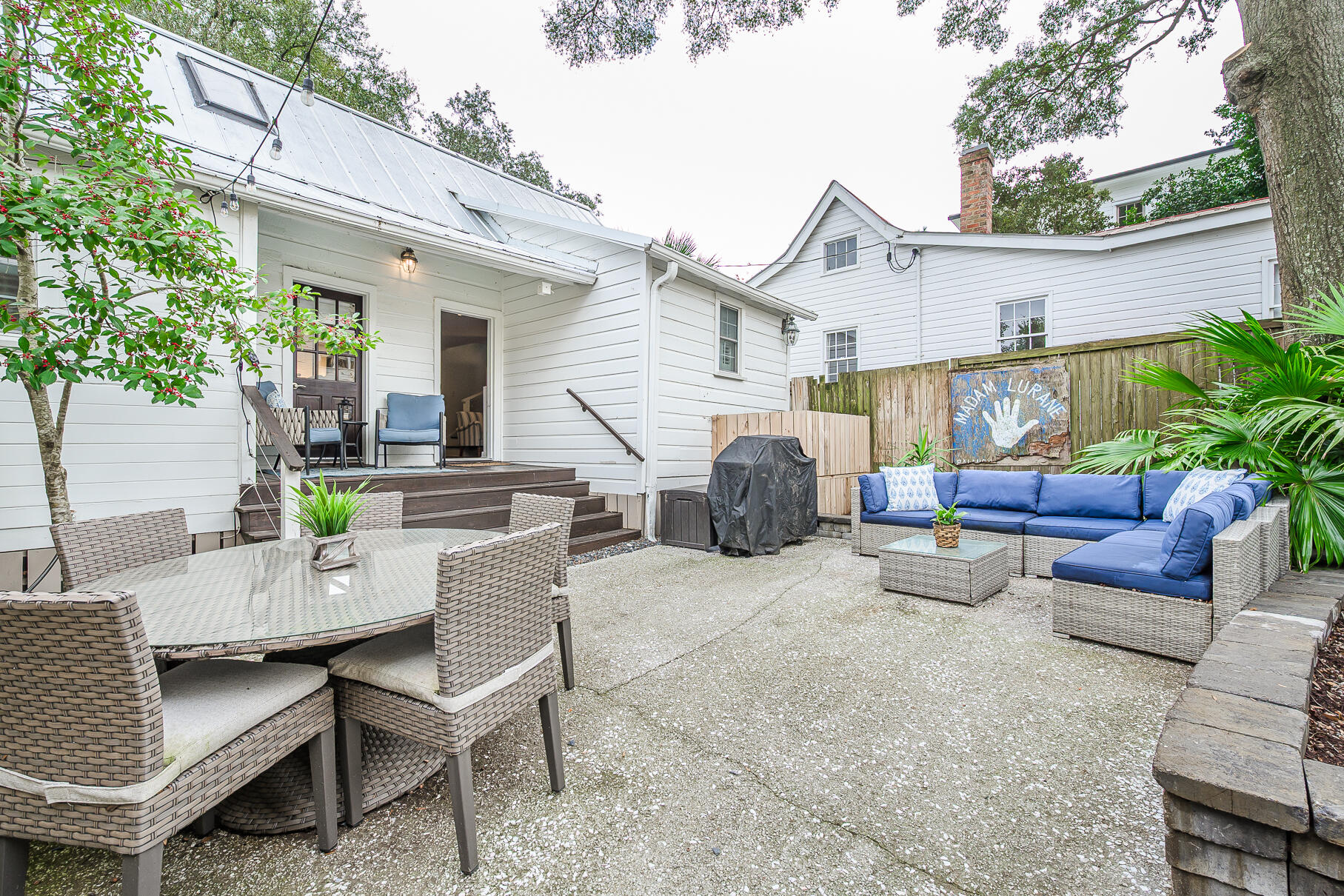 425 King Street Mount Pleasant, SC 29464 - Photo 56 of 63 415King-38