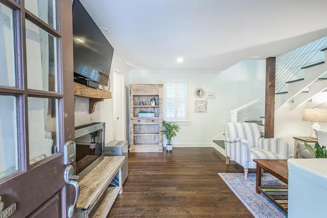 $1,750,000 | 425 King Street, Mount Pleasant, SC 29464