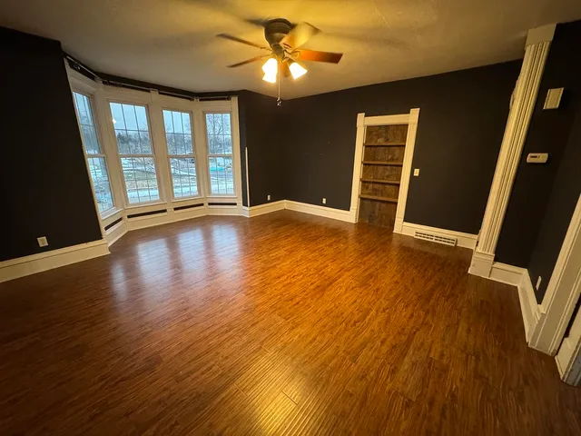 $175,000 | 205 East Pearl Street, Lanark, IL 61046