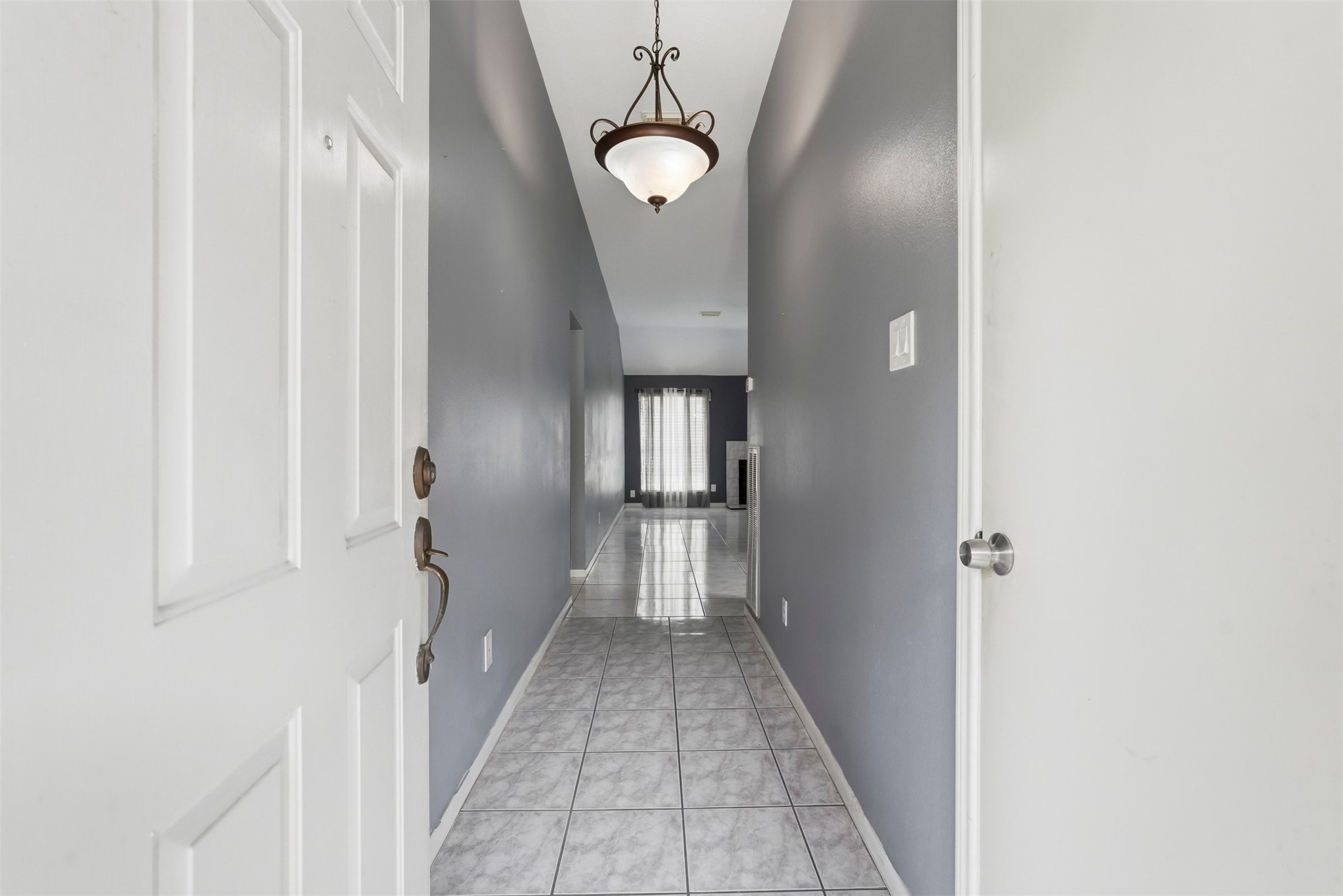2935 Pheasant Run Humble, TX 77396 - Photo 5 of 34