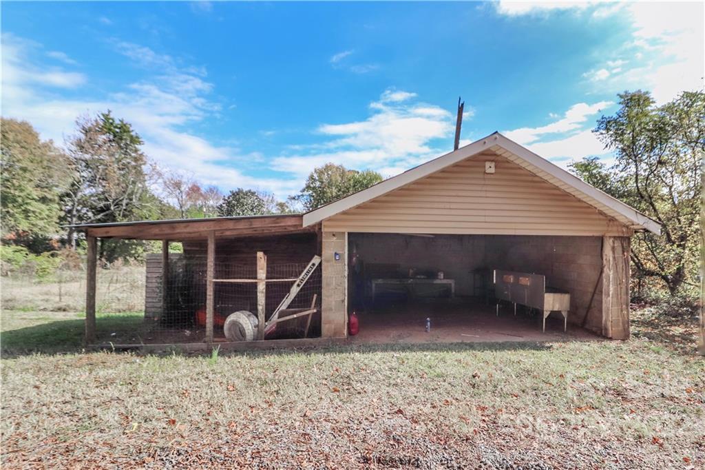 2226 Startown Road Lincolnton, NC 28092 - Photo 33 of 33 Gallery Image 33