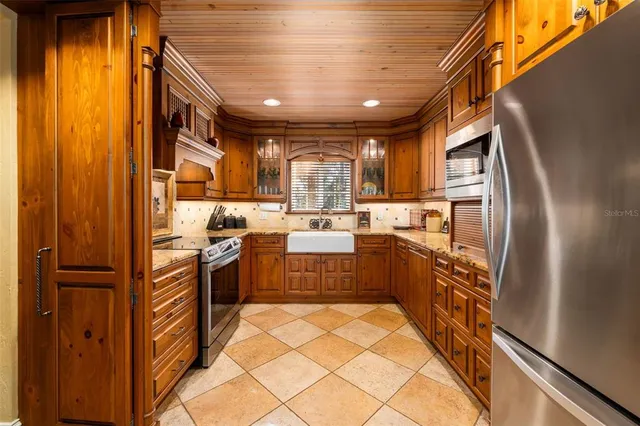 $1,695,000 | 174 Northeast 972nd Street, Branford, FL 32008