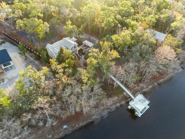 $1,695,000 | 174 Northeast 972nd Street, Branford, FL 32008