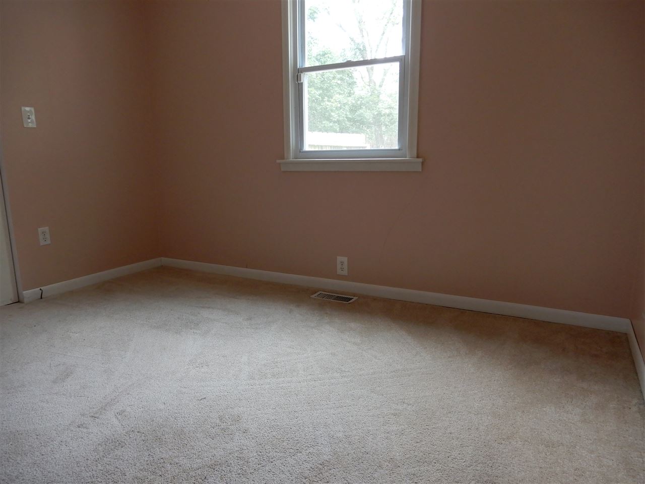 6939 Will James Road Rockford, IL 61109 - Photo 7 of 16 Gallery Image 7