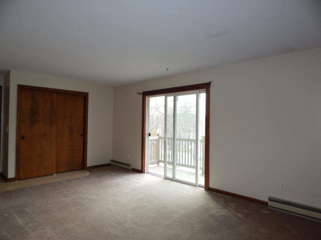 15 B Seminary Hill Road, Unit 15 Lebanon, NH 03784 - Photo 5 of 23