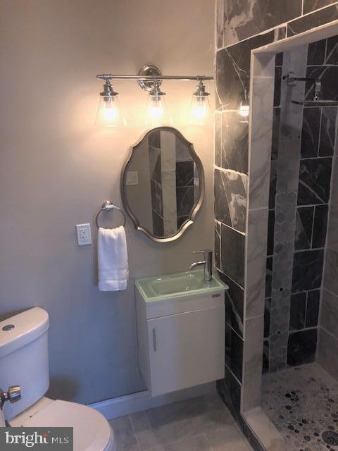 3916 Reisterstown Road Baltimore, MD 21215 - Photo 14 of 18 Master Bathroom