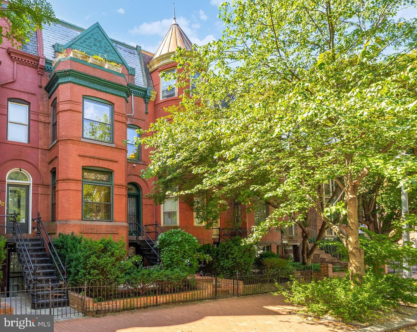 Historic Logan Circle townhome built in 1896