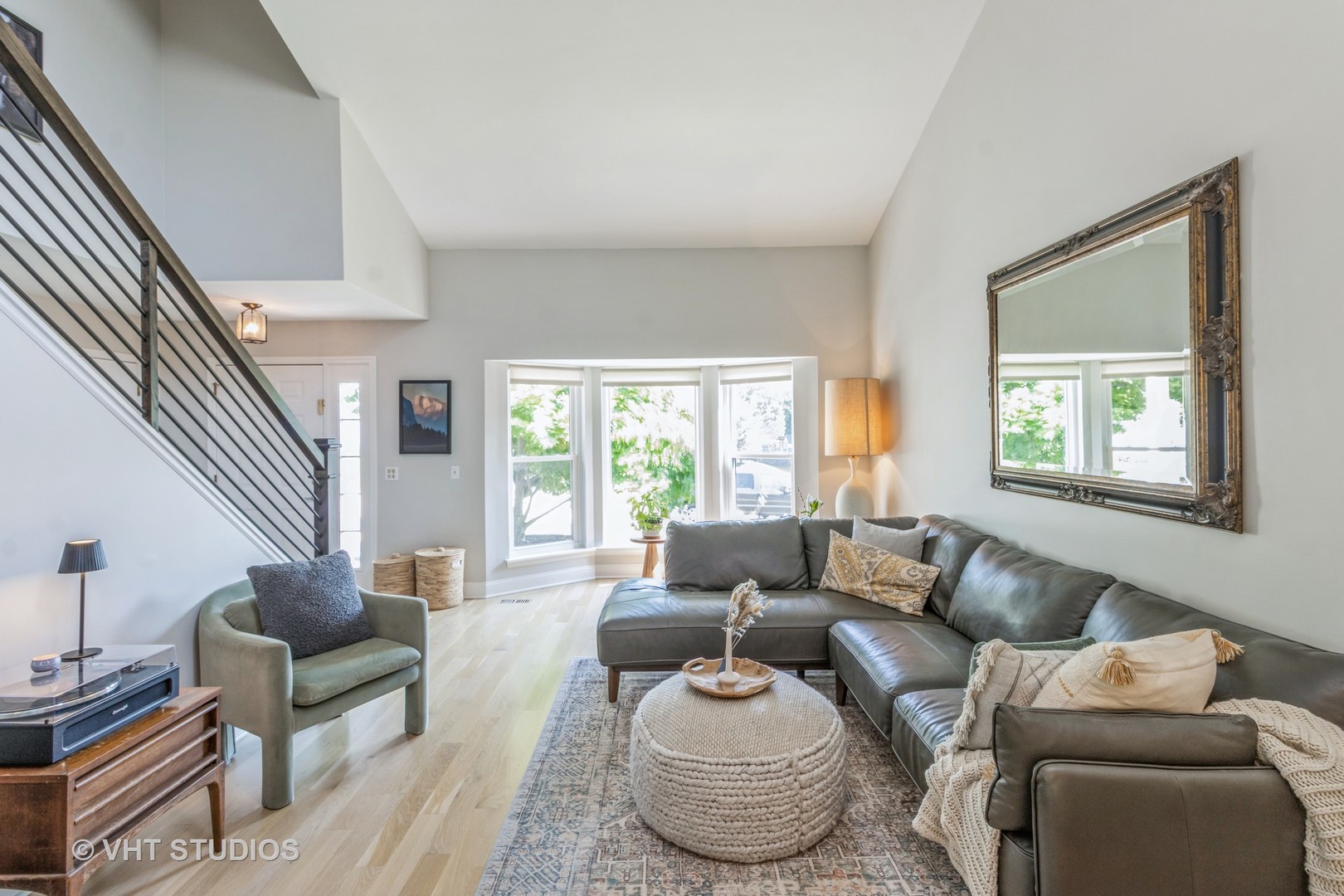 1050 Pembridge Road Lake Zurich, IL 60047 - Photo 8 of 35 Gallery Image 8