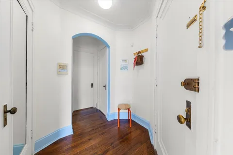 $259,000 | 602 Sheridan Road, Unit 3E, Evanston, IL 60202