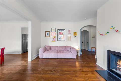 $259,000 | 602 Sheridan Road, Unit 3E, Evanston, IL 60202