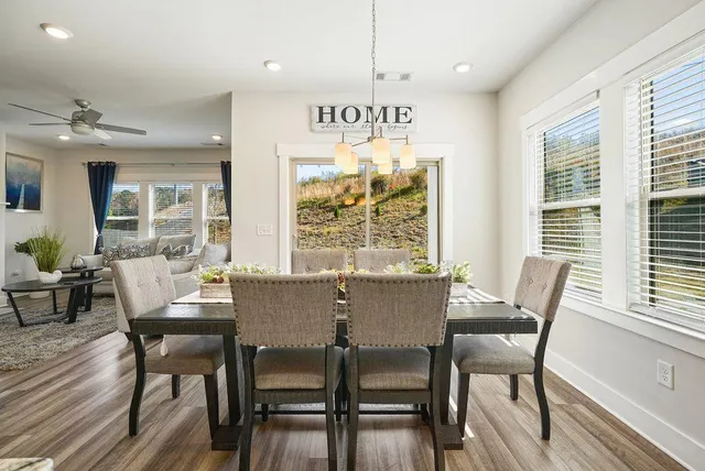 $570,000 | 330 Davis Lane, Woodstock, GA 30188