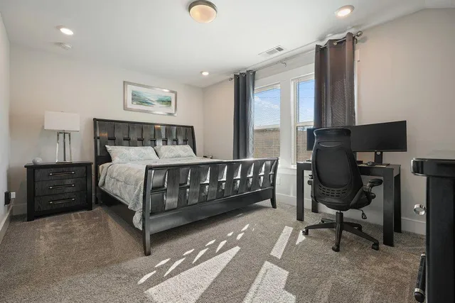 $570,000 | 330 Davis Lane, Woodstock, GA 30188